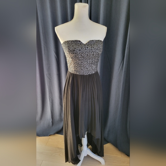 BEBE | Bustier Sequin Hi-Lo Dress - Picture 15 of 16